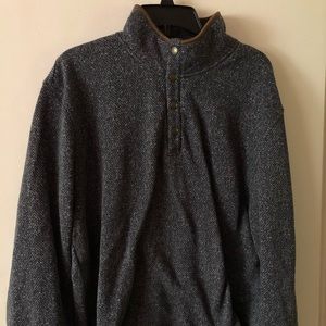 Navy blue quarter up fleece